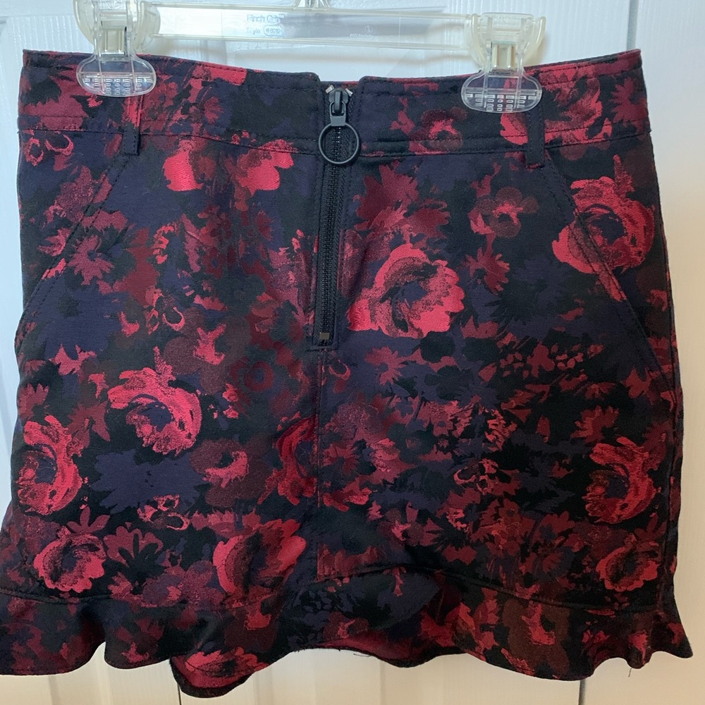 Express Mini Skirt - Picture 3 of 3